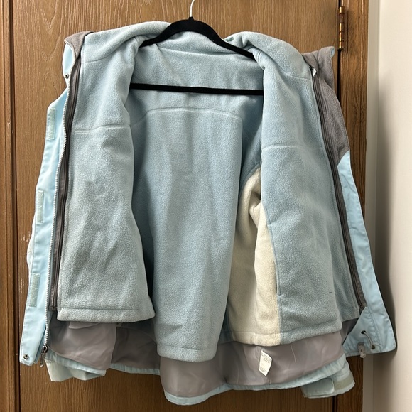 Pacific Trail Multi-layer/Season Jacket - Picture 5 of 11